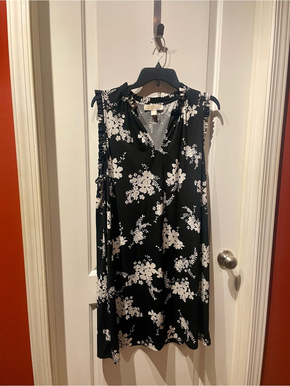 MICHAEL Michael Kors Black and White Floral Midi Dress